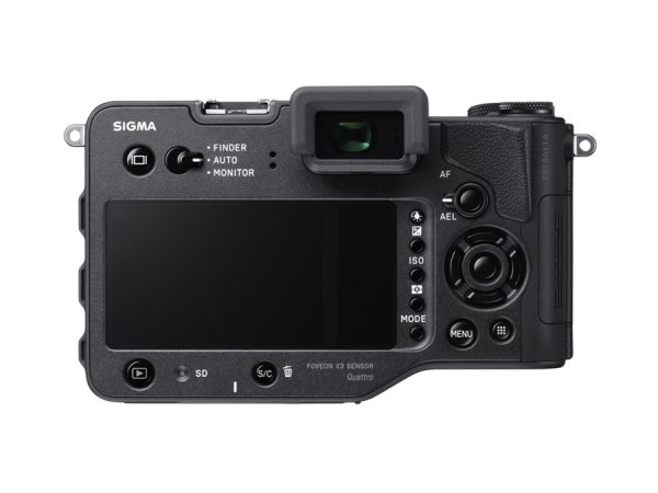 SIGMA SD Quattro DSLR